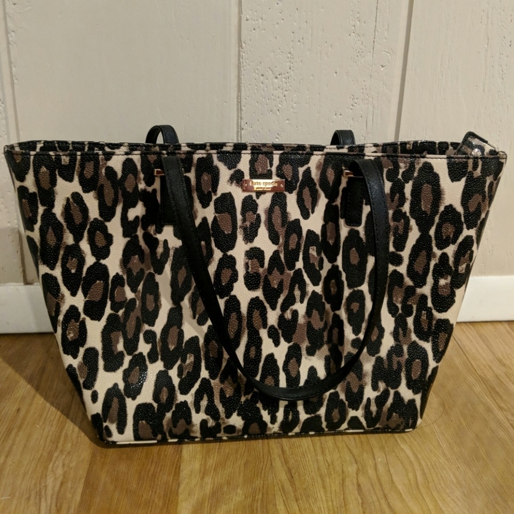 Kate Spade♠️ Large Cheetah/Leopard Print Tote